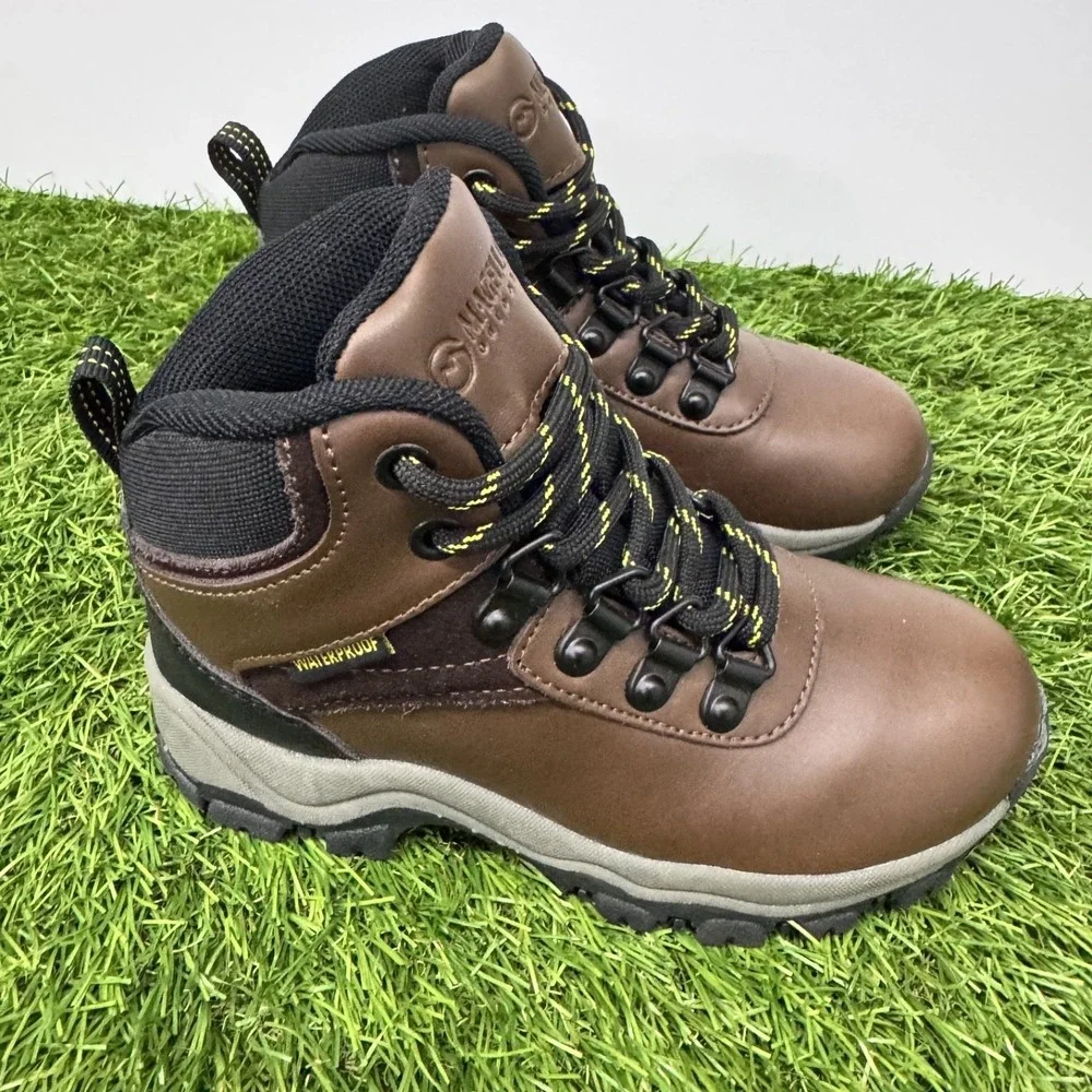 Magellan Kids Brown‎ Action Leather Waterproof Outdoor Hiking Boots Size 11D